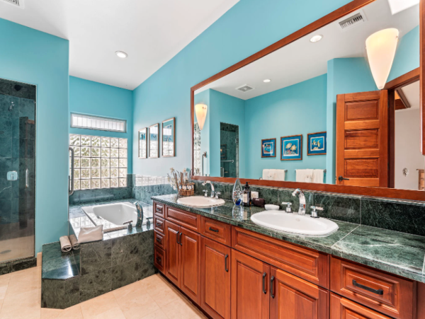 Luxurious Gated Home with Beach Club Access on Kohala Coast
